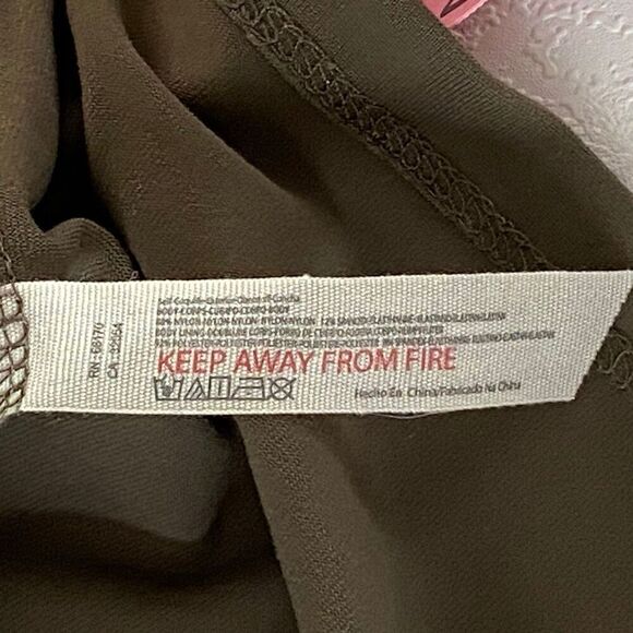 Free People Intimately Tank Top XS Olive Green Square Neck Seamless Stretch Cami - Picture 6 of 6